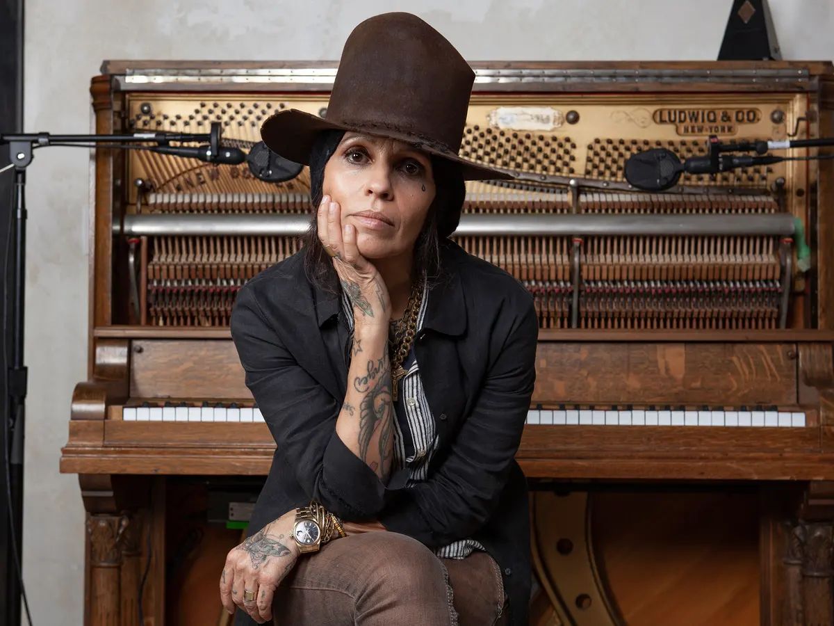 Biografia Linda Perry